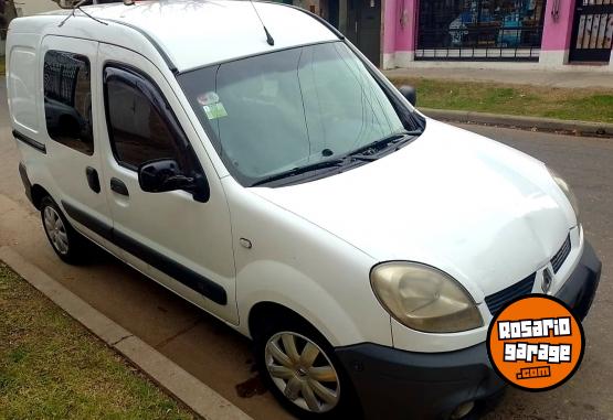 Utilitarios - Renault Kangoo 2011 GNC 273000Km - En Venta