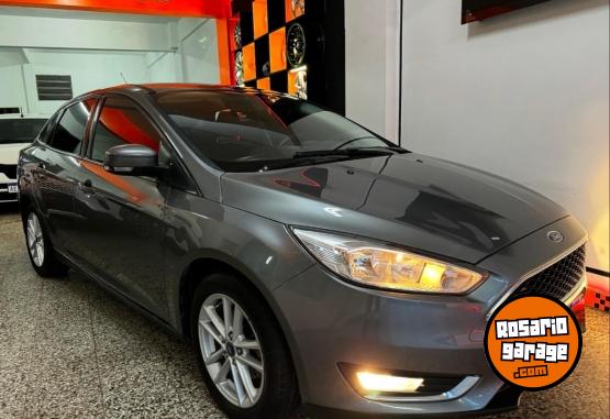 Autos - Ford Focus 2016 Nafta 160000Km - En Venta