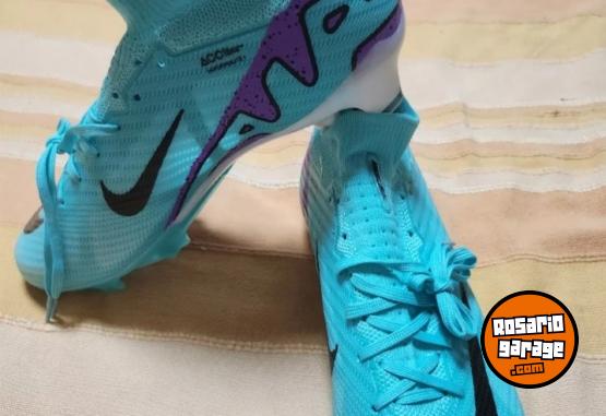 Deportes - Botines Nike Mercurial talle 40 - En Venta