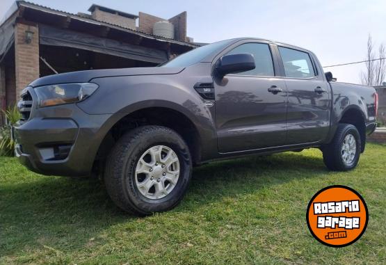 Camionetas - Ford Ranger 4x2 xls 2021 Diesel 42300Km - En Venta