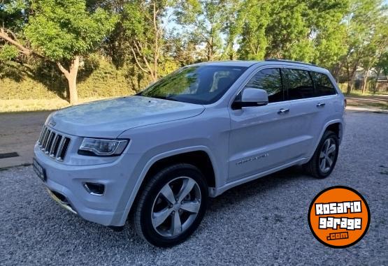 Camionetas - Jeep GRAND CHEROKEE OVERLAN 2016 Nafta 70000Km - En Venta