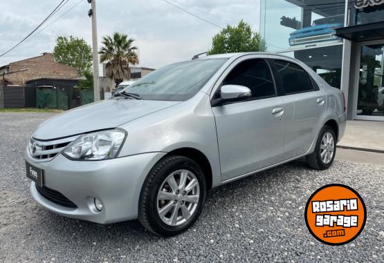 Autos - Toyota Etios XLS 1.5 2016 Nafta 130000Km - En Venta