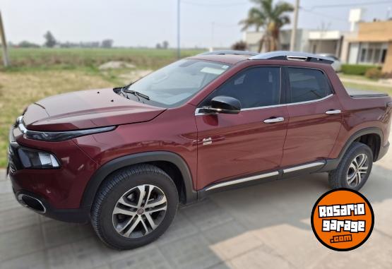 Camionetas - Fiat Toro 2017 Diesel 64500Km - En Venta