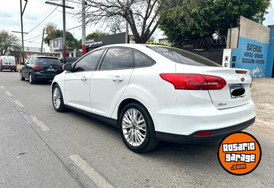 Autos - Ford Focus SE Plus A/T 2018 Nafta 100000Km - En Venta