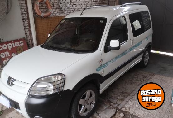 Utilitarios - Peugeot Partner patagnica vtcplu 2012 GNC 153000Km - En Venta