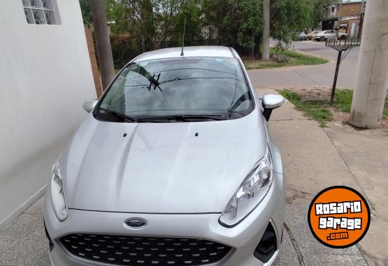 Autos - Ford Fiesta 2019 GNC 49000Km - En Venta