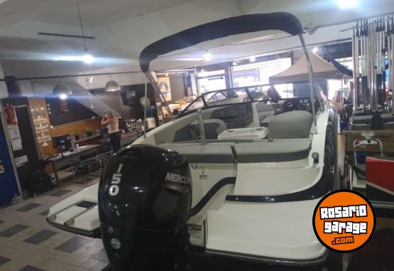 Embarcaciones - KLASE A 210 + MERCURY 150HP. - En Venta