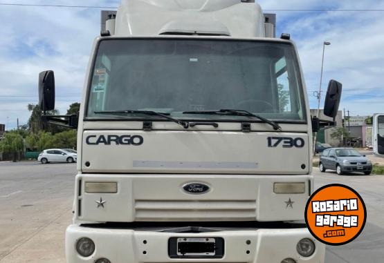 Camiones y Gras - Ford cargo 1730 balancn modelo 2007 - En Venta