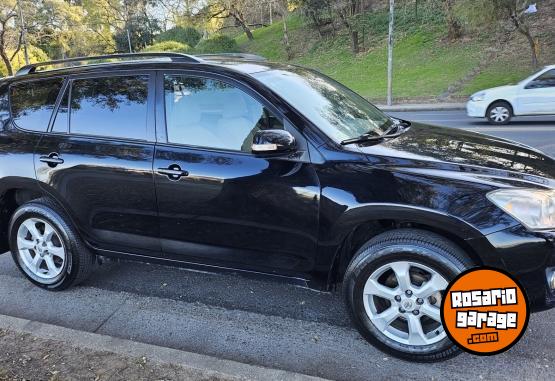 Autos - Toyota RAV4 2011 Nafta 195000Km - En Venta