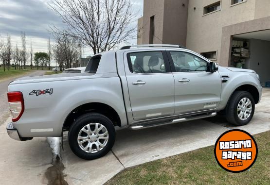 Camionetas - Ford Ranger limitada 2017 Diesel 155000Km - En Venta