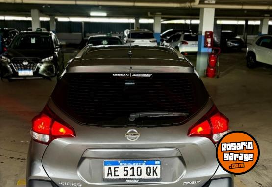 Camionetas - Nissan Kicks Exclusive CVT 2020 Nafta 60000Km - En Venta