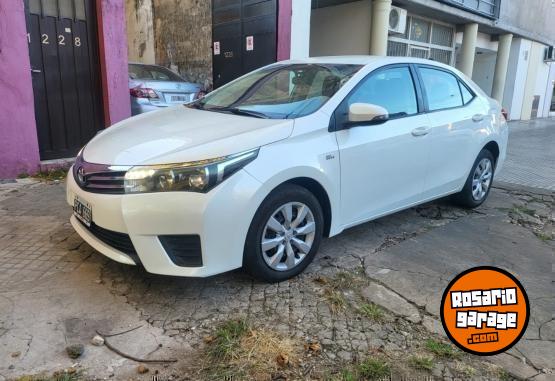 Autos - Toyota Corolla 2015 Nafta 98000Km - En Venta