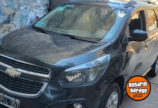 Autos - Chevrolet Spin 2015 Nafta 87000Km - En Venta