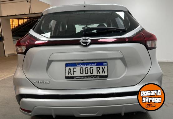 Autos - Nissan KICKS SENSE MT 2021 Nafta 92604Km - En Venta