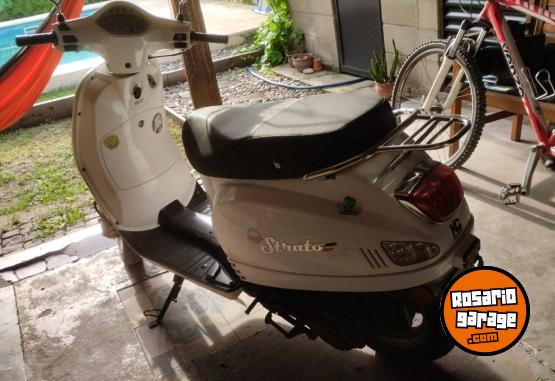 Motos - Motomel strato 150cm3 2014 Nafta 7800Km - En Venta