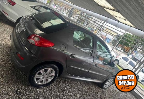 Autos - Peugeot 207 COMPACT XR 1.4 5 2014 Nafta 185258Km - En Venta