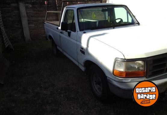 Camionetas - Ford F100 1996 GNC 200000Km - En Venta