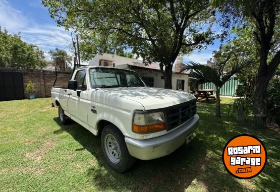 Camionetas - Ford F100 1996 GNC 200000Km - En Venta