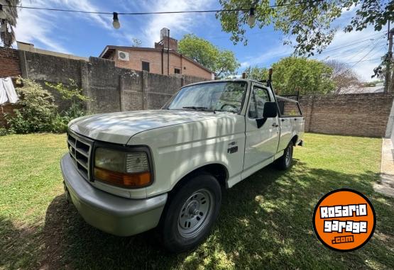 Camionetas - Ford F100 1996 GNC 200000Km - En Venta