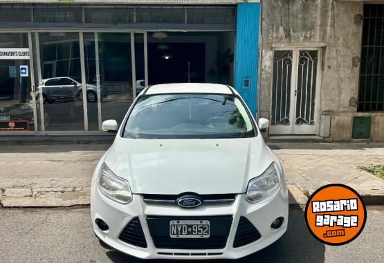 Autos - Ford Focus S 1.6 2014 Nafta 144000Km - En Venta