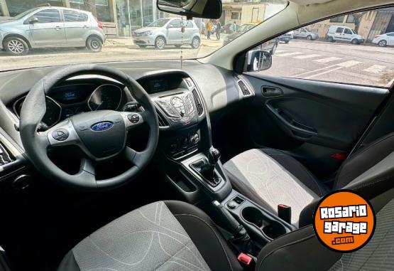 Autos - Ford Focus S 1.6 2014 Nafta 144000Km - En Venta