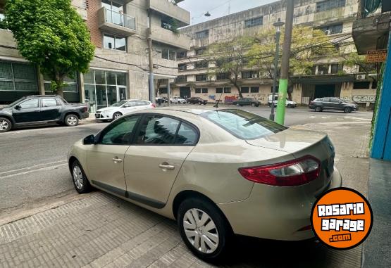 Autos - Renault Fluence Conf 1.6 2012 Nafta 179000Km - En Venta