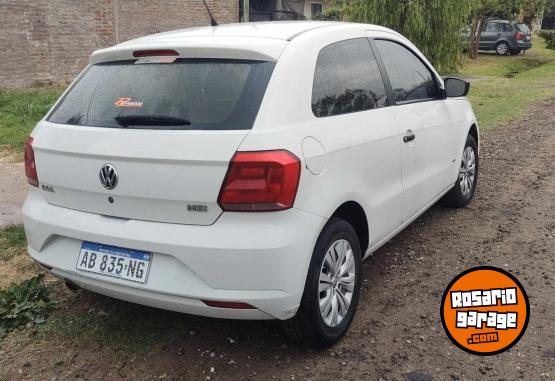 Autos - Volkswagen Gol trend pack1 2017 GNC 73000Km - En Venta