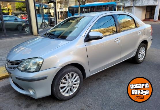 Autos - Toyota Etios XLS 1.5 sedan 2015 Nafta  - En Venta