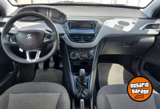 Autos - Peugeot 208 Active 2017 Nafta 60000Km - En Venta