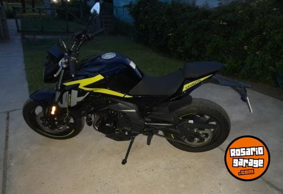 Motos - CF CF 400 NK 2022 Nafta 400Km - En Venta