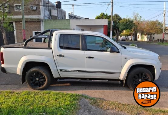 Camionetas - Volkswagen Amarok 2015 Diesel 180000Km - En Venta