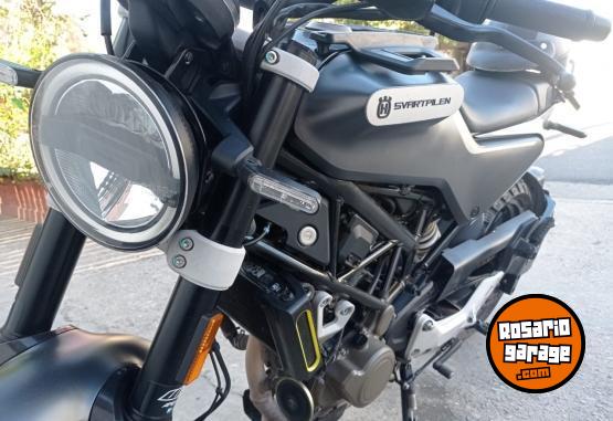 Motos - Husqvarna Svarpilen 2022 Nafta 5800Km - En Venta