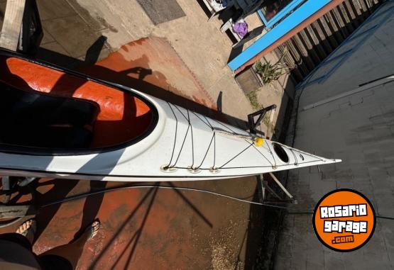 Deportes Náuticos - VENDO Kayak simple de travesa - En Venta