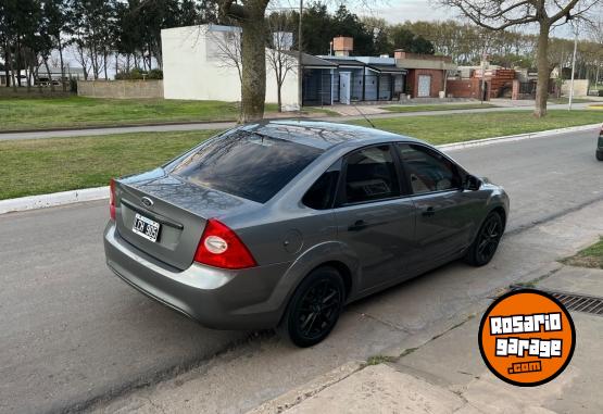 Autos - Ford Focus 2012 GNC 111111Km - En Venta