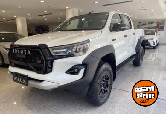 Camionetas - Toyota Hilux GR 2024 Diesel 0Km - En Venta