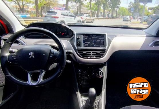 Autos - Peugeot 208 ALLURE NAV. 2017 Nafta 108110Km - En Venta