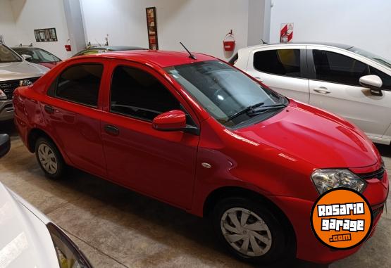 Autos - Toyota Etios 1.5 X 4P 2019 Nafta 66000Km - En Venta