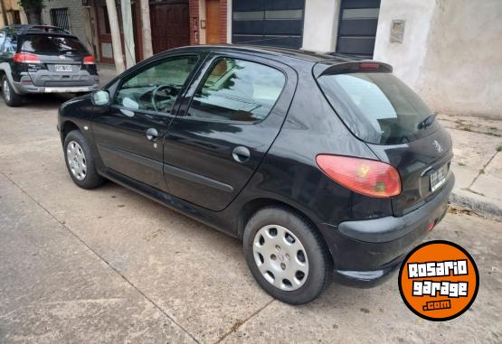 Autos - Peugeot 206 XR PREMIUM 1. 2006 Nafta 146000Km - En Venta