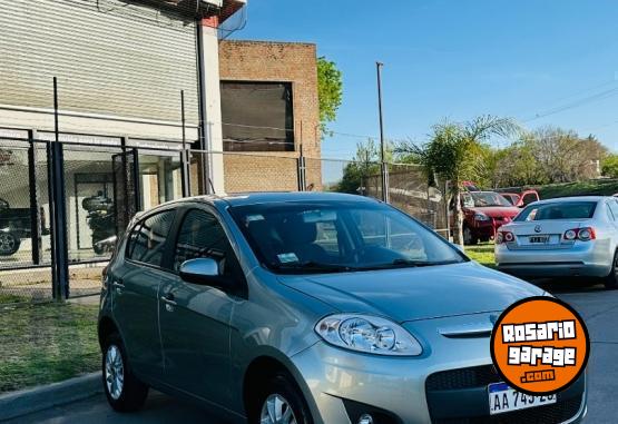 Autos - Fiat Palio Attractive 2016 Nafta 110000Km - En Venta