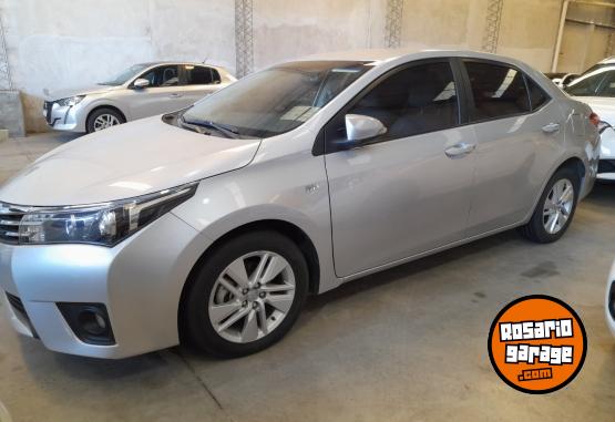 Autos - Toyota corolla 2014 Nafta 87000Km - En Venta