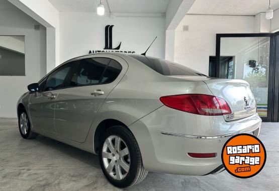 Autos - Peugeot 408 HDI 2012 Diesel 130000Km - En Venta