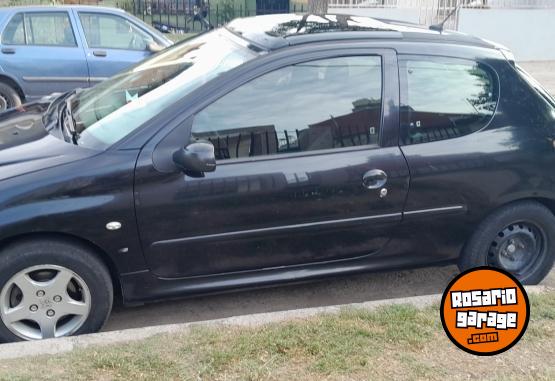 Autos - Peugeot 206 2005 Nafta 159900Km - En Venta