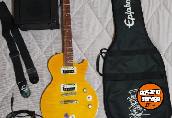 Instrumentos Musicales - Guitarra les Paul + amplificador - En Venta