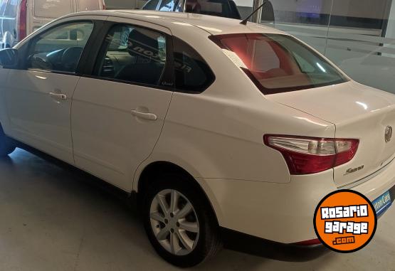 Autos - Fiat GRAND SIENA 2013 GNC 186000Km - En Venta