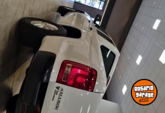 Camionetas - Volkswagen AMAROK TRENDLINE 2.0L 4X2 2023 Diesel 0Km - En Venta