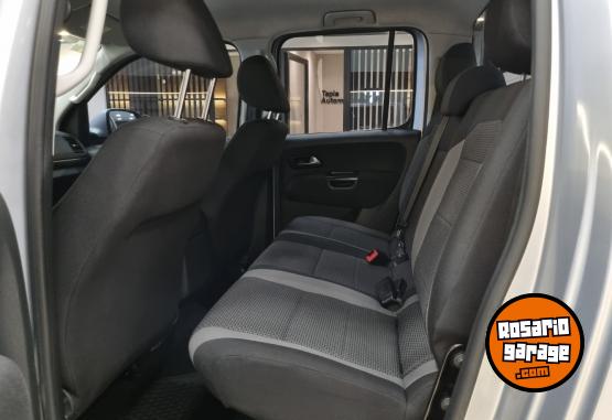 Camionetas - Volkswagen AMAROK DC COMFORTLINE 2.0 2017 Diesel 98000Km - En Venta