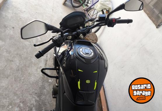 Motos - Bajaj Dominar 400 2017 Nafta 7100Km - En Venta