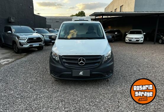 Utilitarios - Mercedes Benz Vito 2016 Diesel 60000Km - En Venta