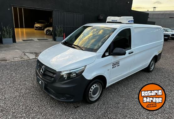 Utilitarios - Mercedes Benz Vito 2016 Diesel 60000Km - En Venta