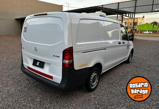 Utilitarios - Mercedes Benz Vito 2016 Diesel 60000Km - En Venta